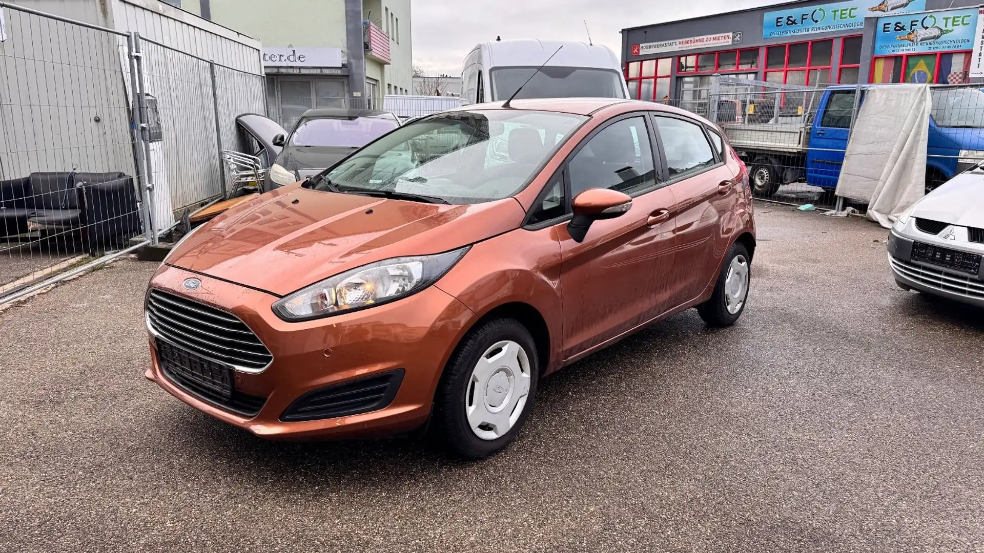 Ford Fiesta Trend Sync Sitzh Klima PDC Bluetooth EU5 Braun - 2