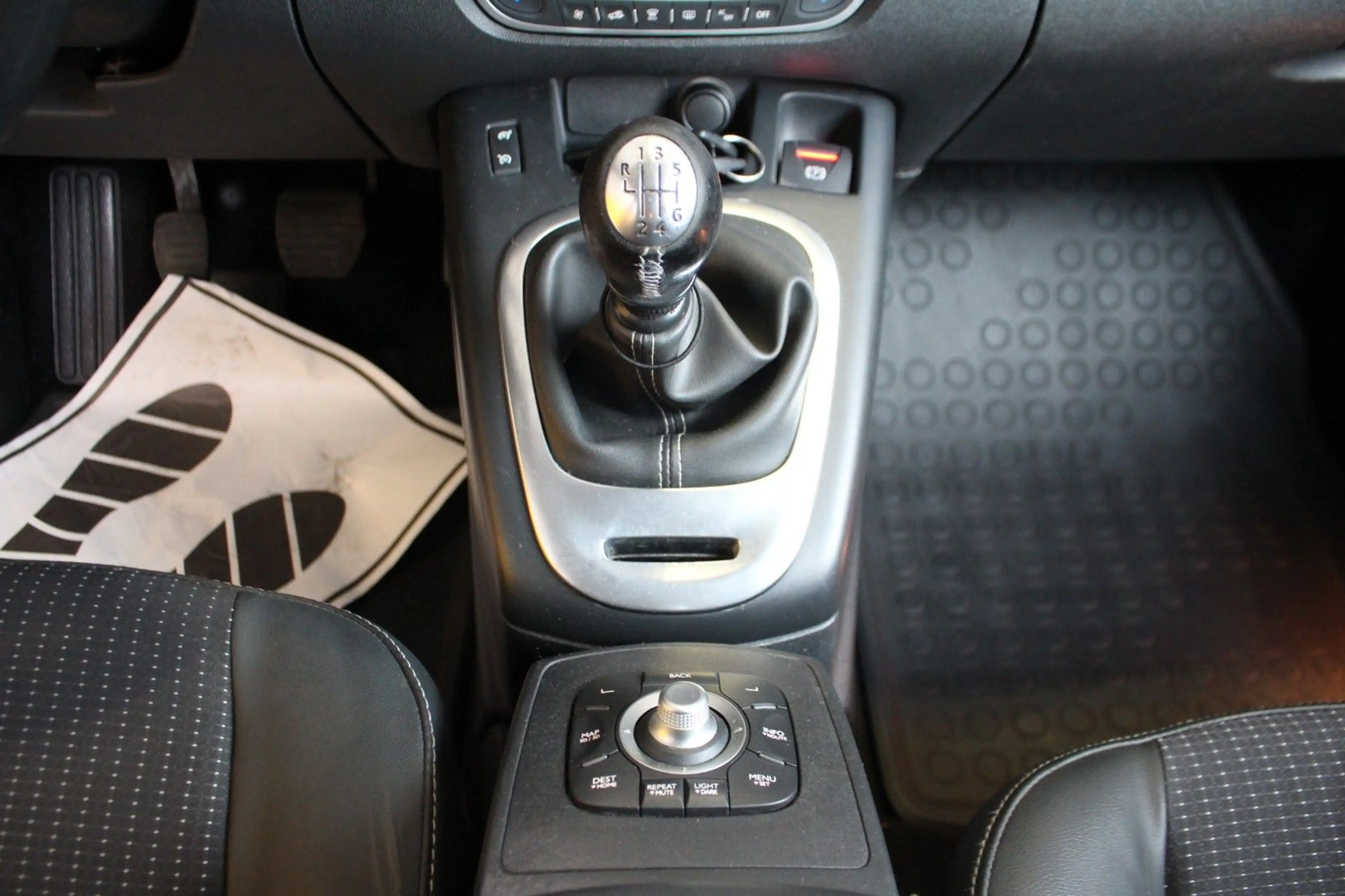 Renault Scenic III Grand BOSE Edition 7sitze Kamera — photo 10