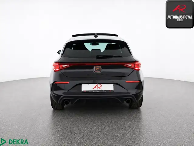CUPRA Leon view 4