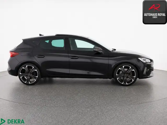 CUPRA Leon view 6