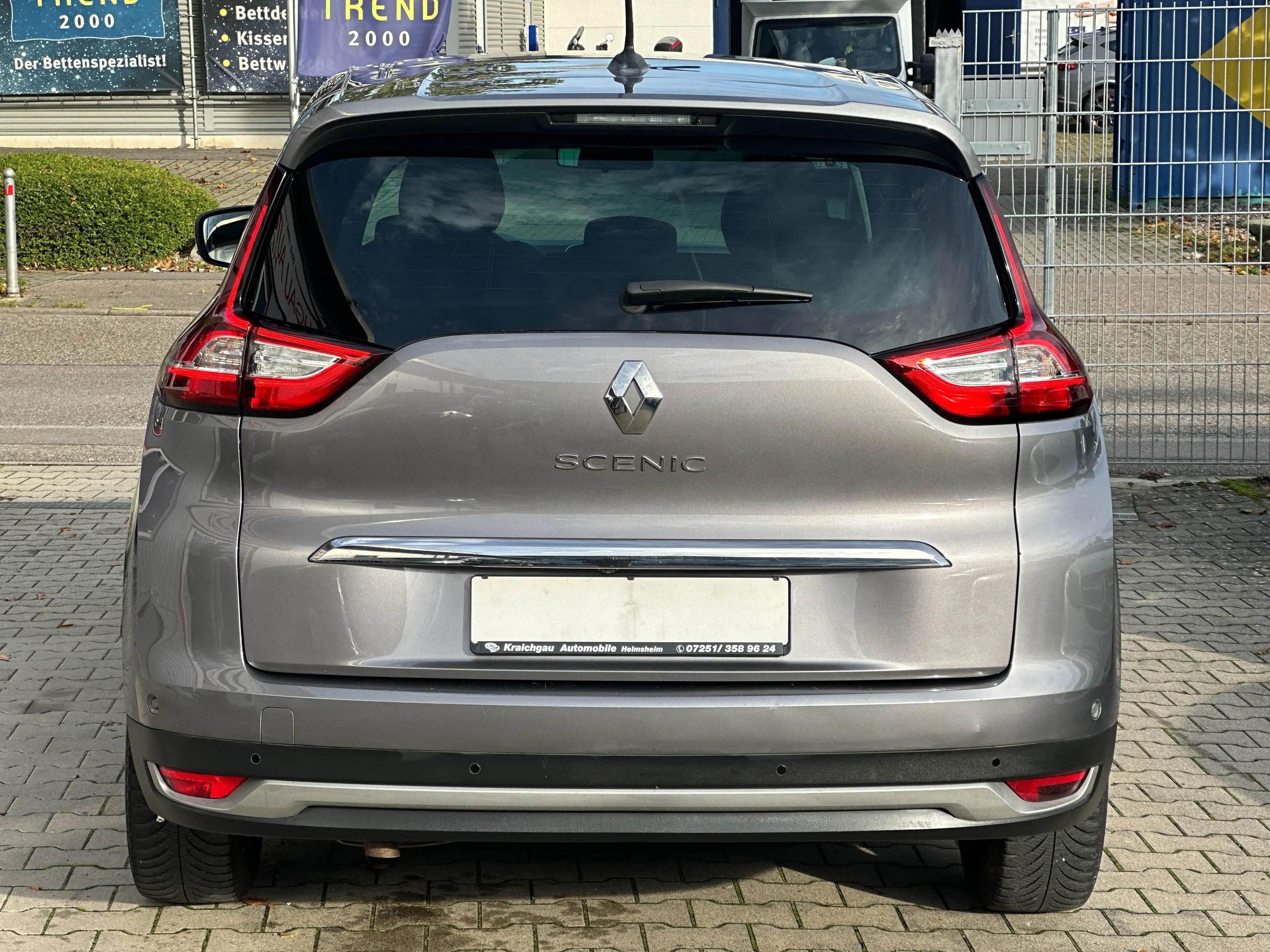 Renault Scenic 140 TCe*7-Sitze*Kamera*Navi*Klimaaut*Temp*Parkpilo — photo 4