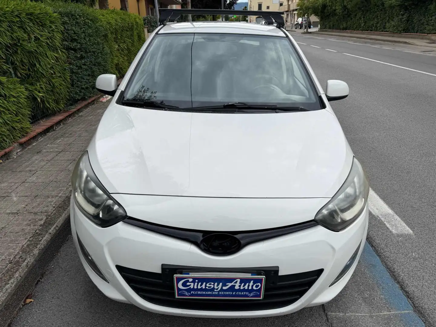 Hyundai i20 1.1 CRDi 5p. Classic Bianco - 2