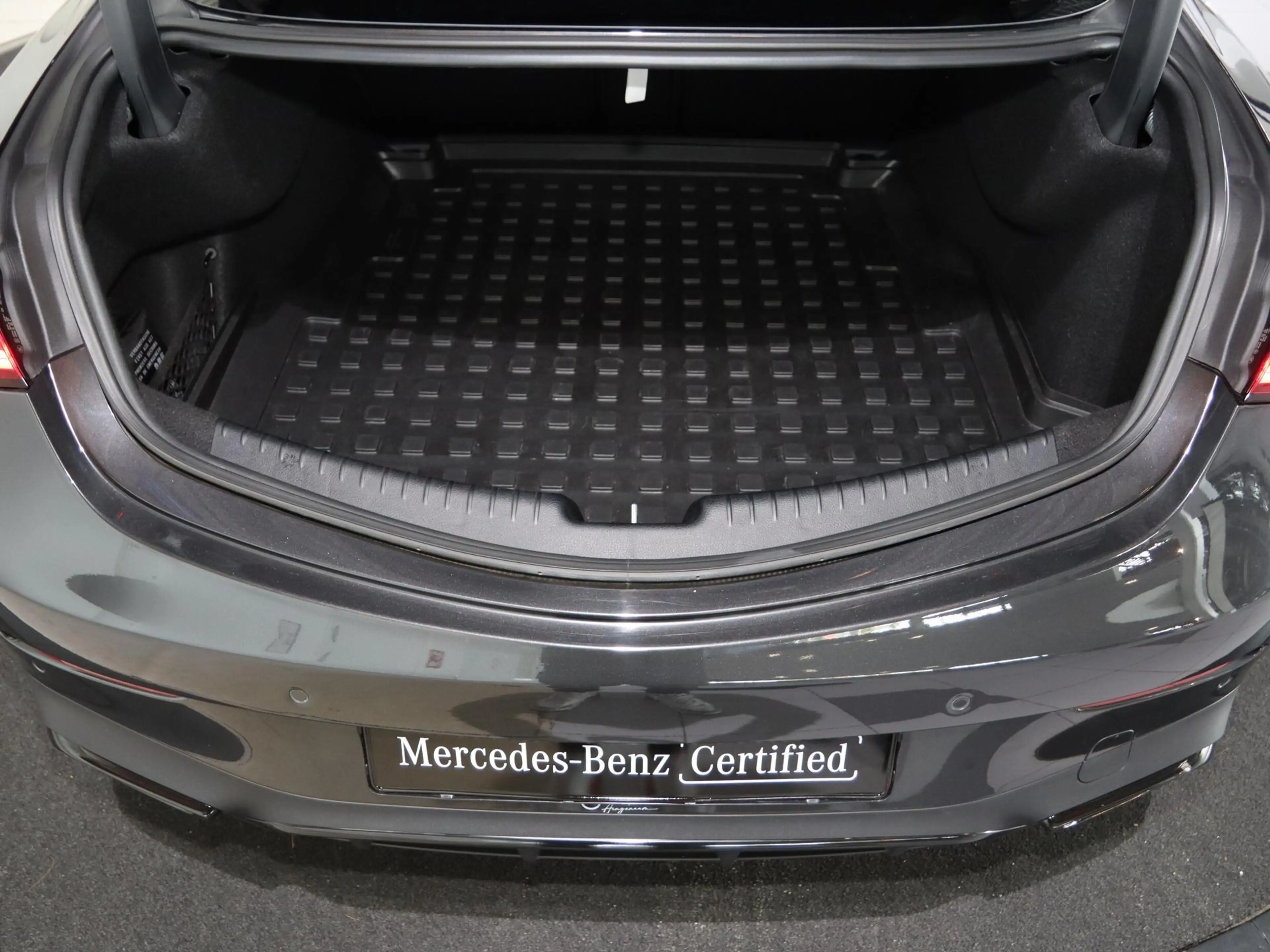 Mercedes-Benz CLE 200 Coupé AMG Line | Digital Light | Panoramadak | 20" — photo 10