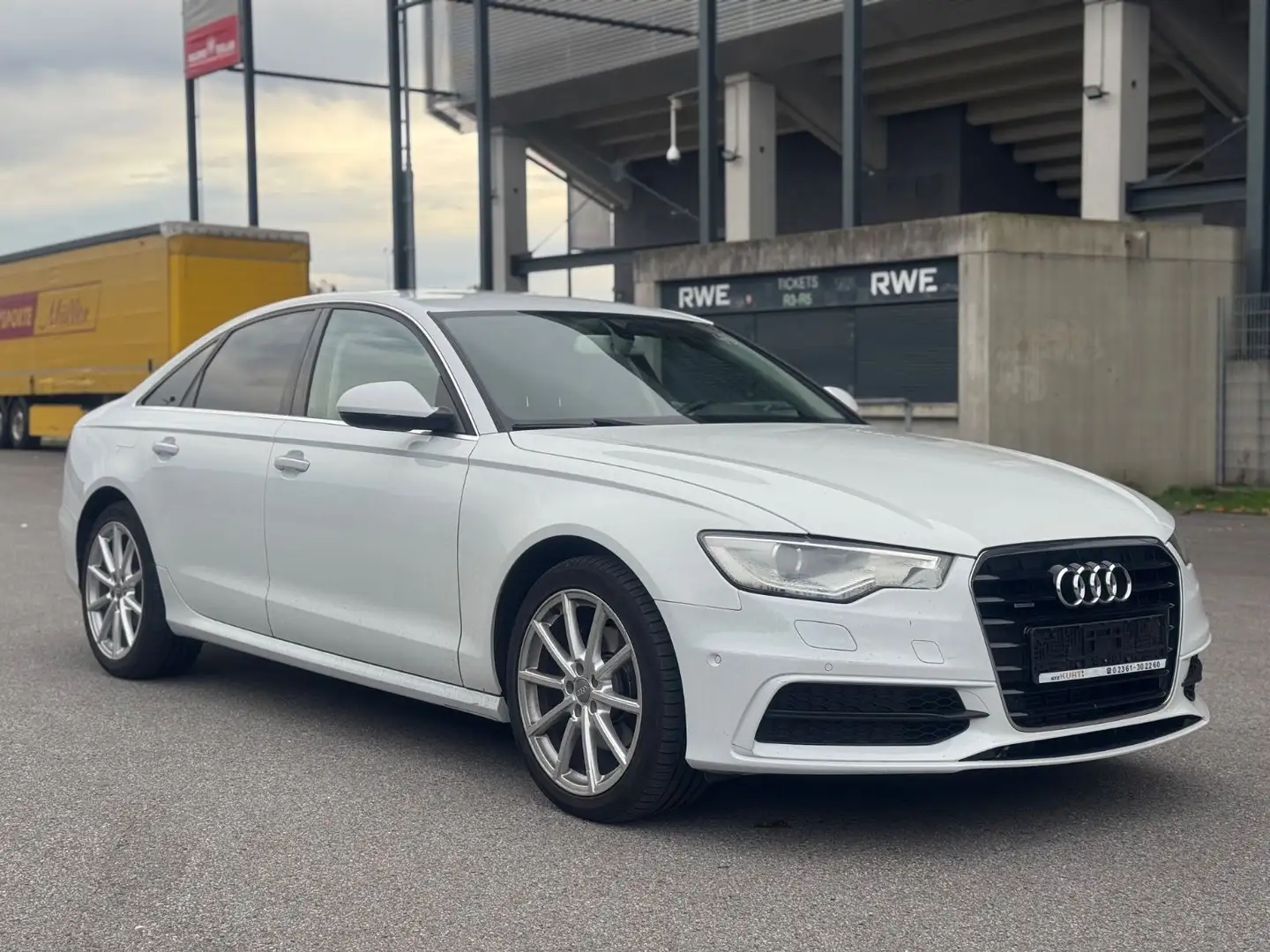 Audi A6 Lim. 3.0 TDI quattro Klima Automatik*** Weiß - 1