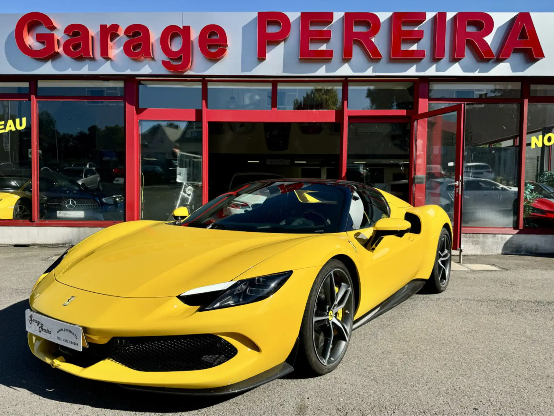 페라리 296 GTS 2025 노랑 사진 4