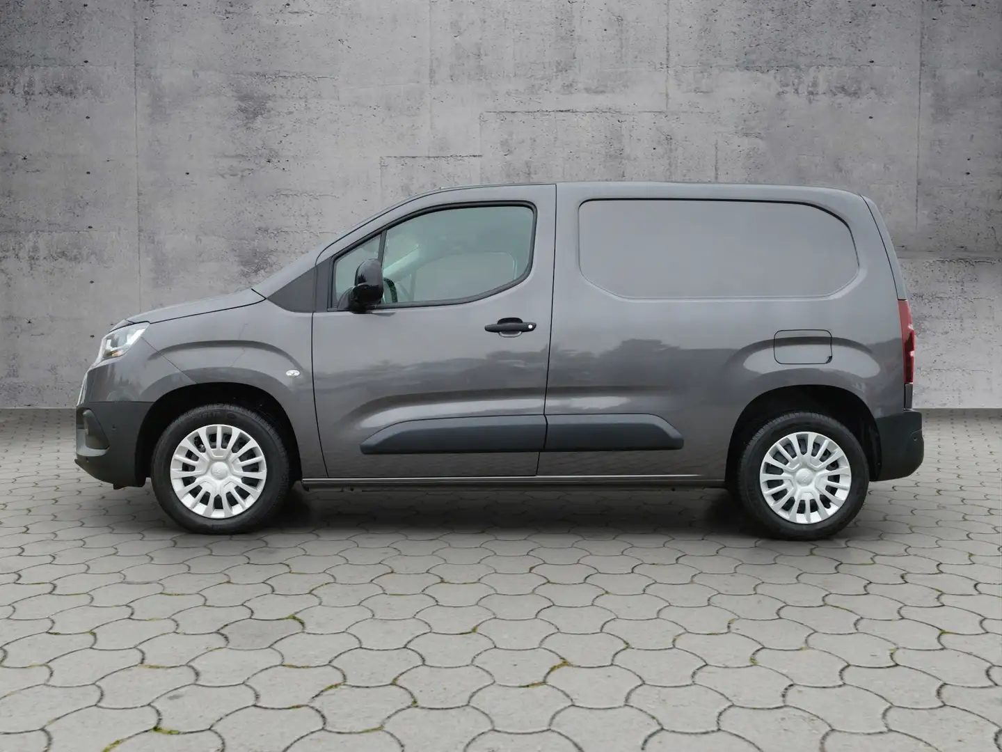 Toyota Proace Meister 1.5 D-4D L1 NAV/GRA KLIMA NAVI Grau - 2