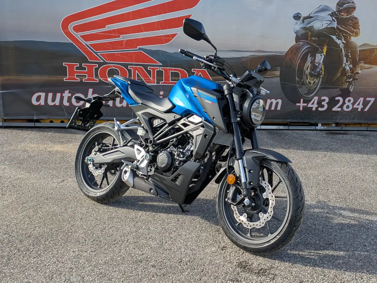 Honda CB 125 R Bleu - 1