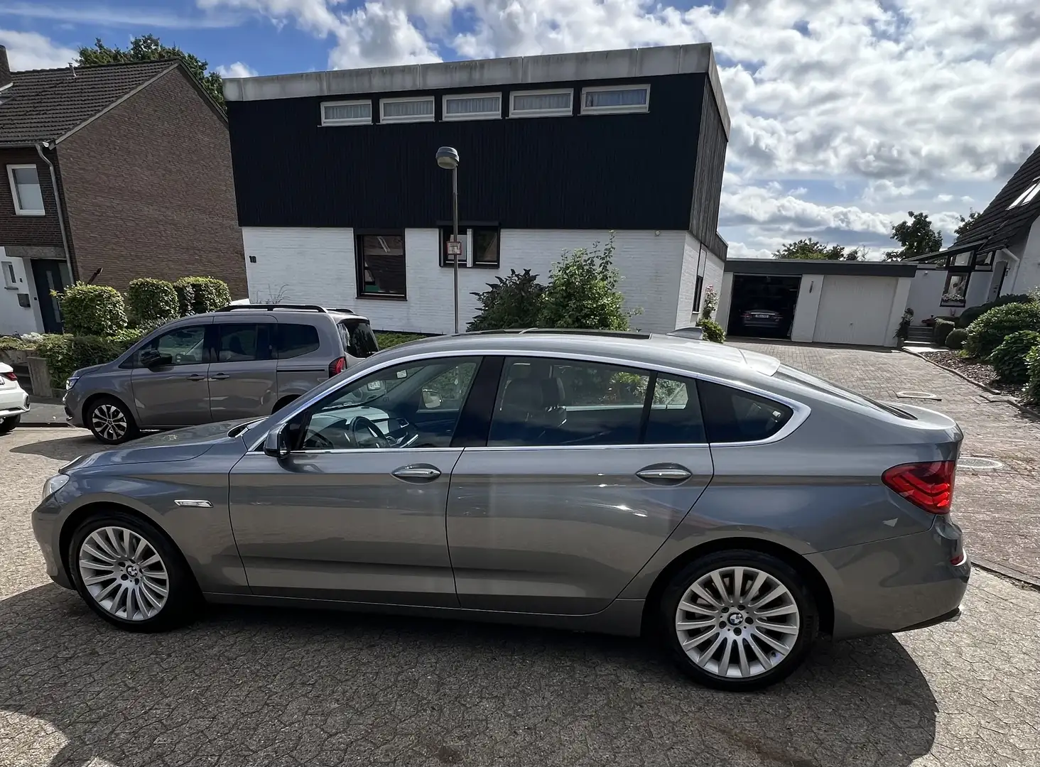 BMW 530 530d Gran Turismo Grau - 2