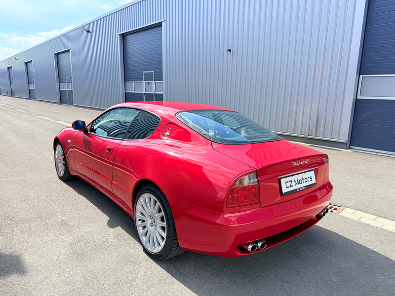 Maserati 4200 Maserati 4200 GT Coupe Cambiocorsa perfektes Scheckheft — photo 4