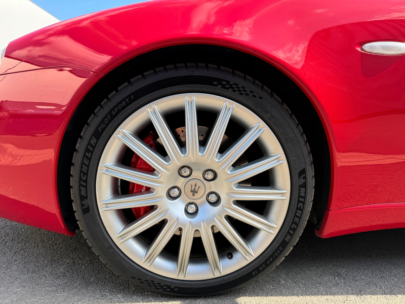 Maserati 4200 Maserati 4200 GT Coupe Cambiocorsa perfektes Scheckheft — photo 7