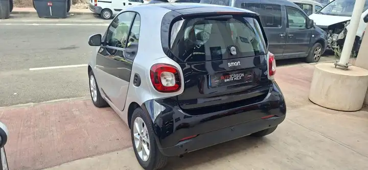 smart Fortwo Coupé Perfect 2019, foto 4