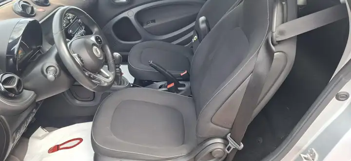 smart Fortwo Coupé Perfect 2019, foto 11