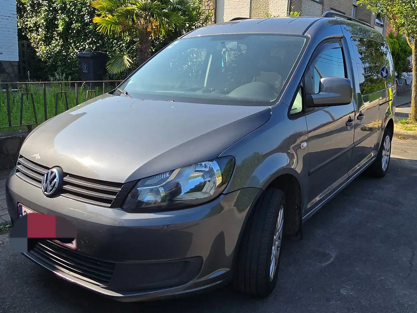 Volkswagen Caddy Caddy Maxi Life 1.6 CR TDi Maxi Comfortline Gris - 1