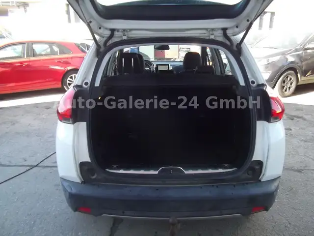 Peugeot 2008 view 7