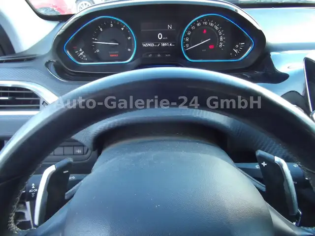 Peugeot 2008 view 13