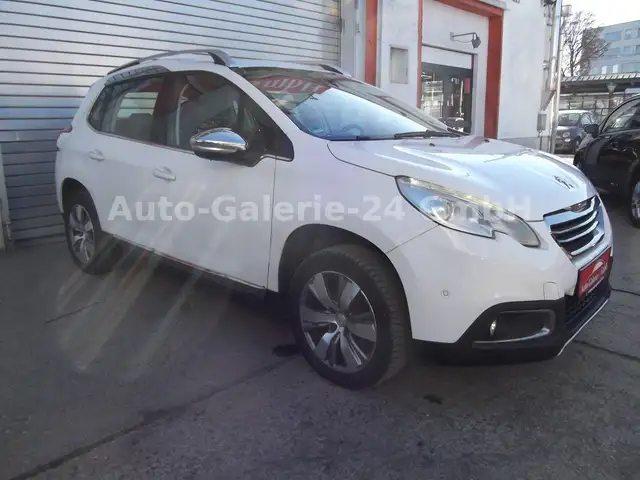 Peugeot 2008 view 2