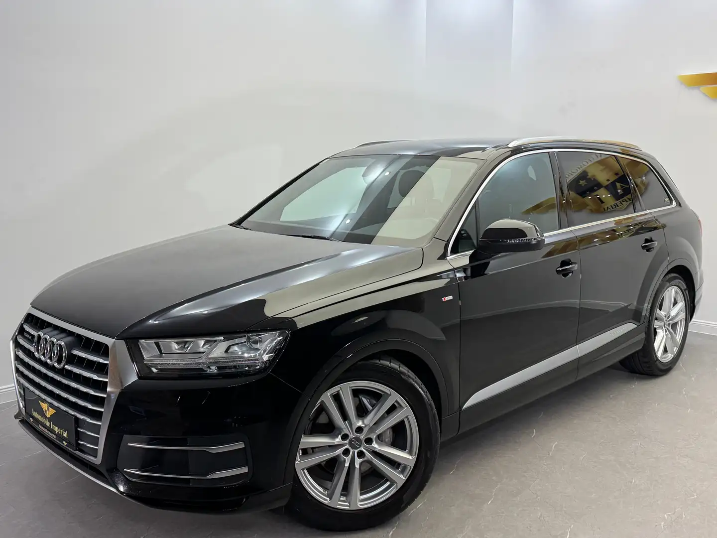 Audi Q7 3.0 TDI Quattro //S-LINE//VIRTUAL COCKPIT//AHK// Schwarz - 2
