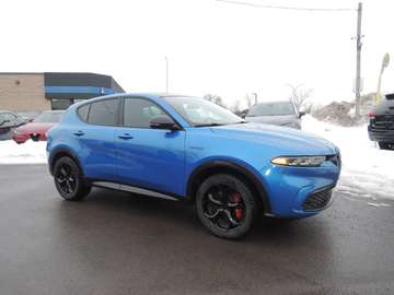Veloce*PHEV* 8 PNEUS