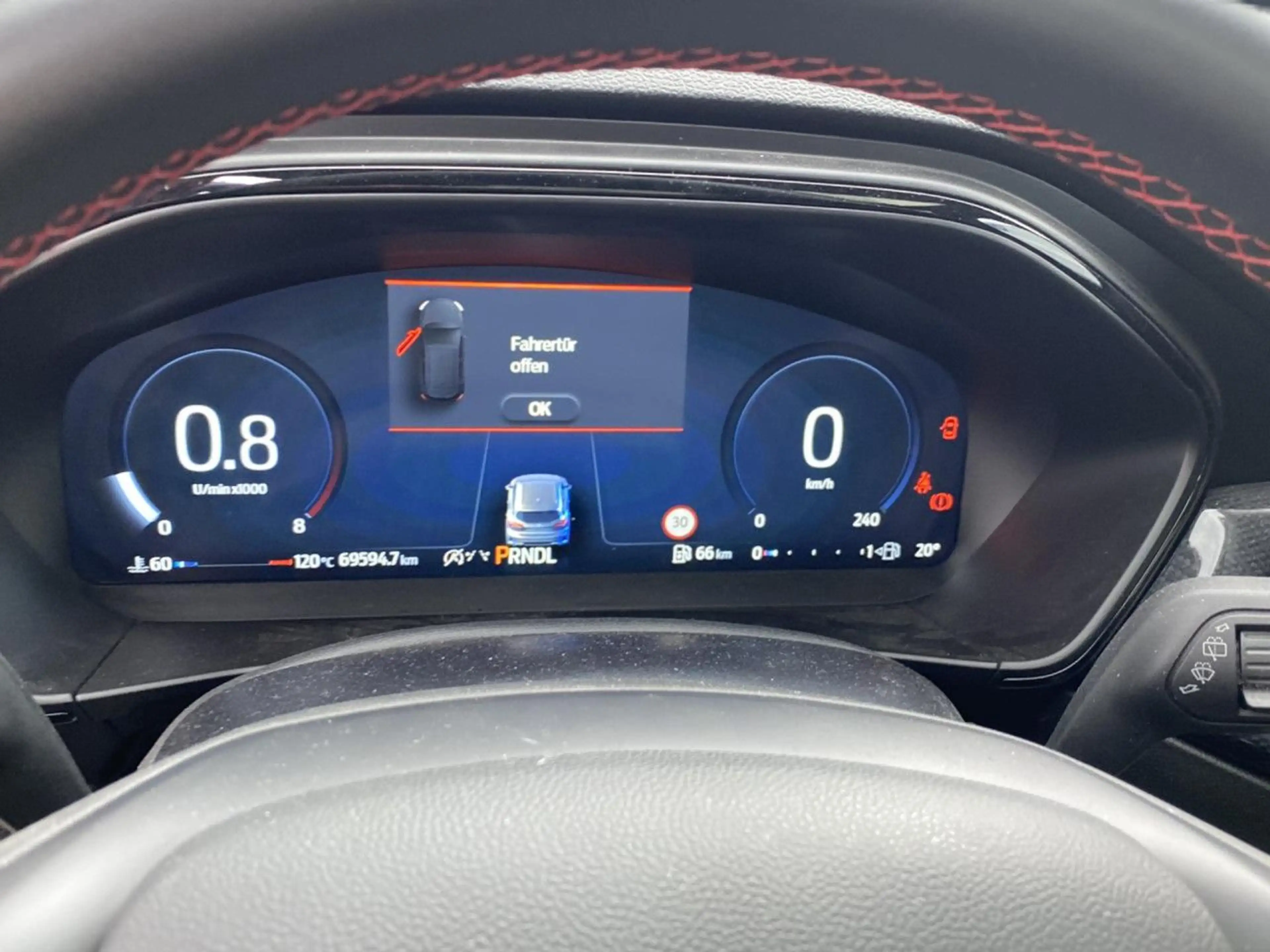 Ford Focus ST-Line X Bluetooth Navi LED Klima — photo 13