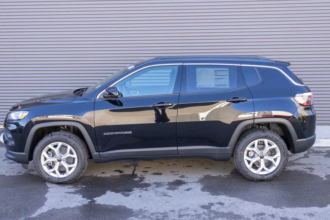 Jeep Compass снимка Jeep Compass
