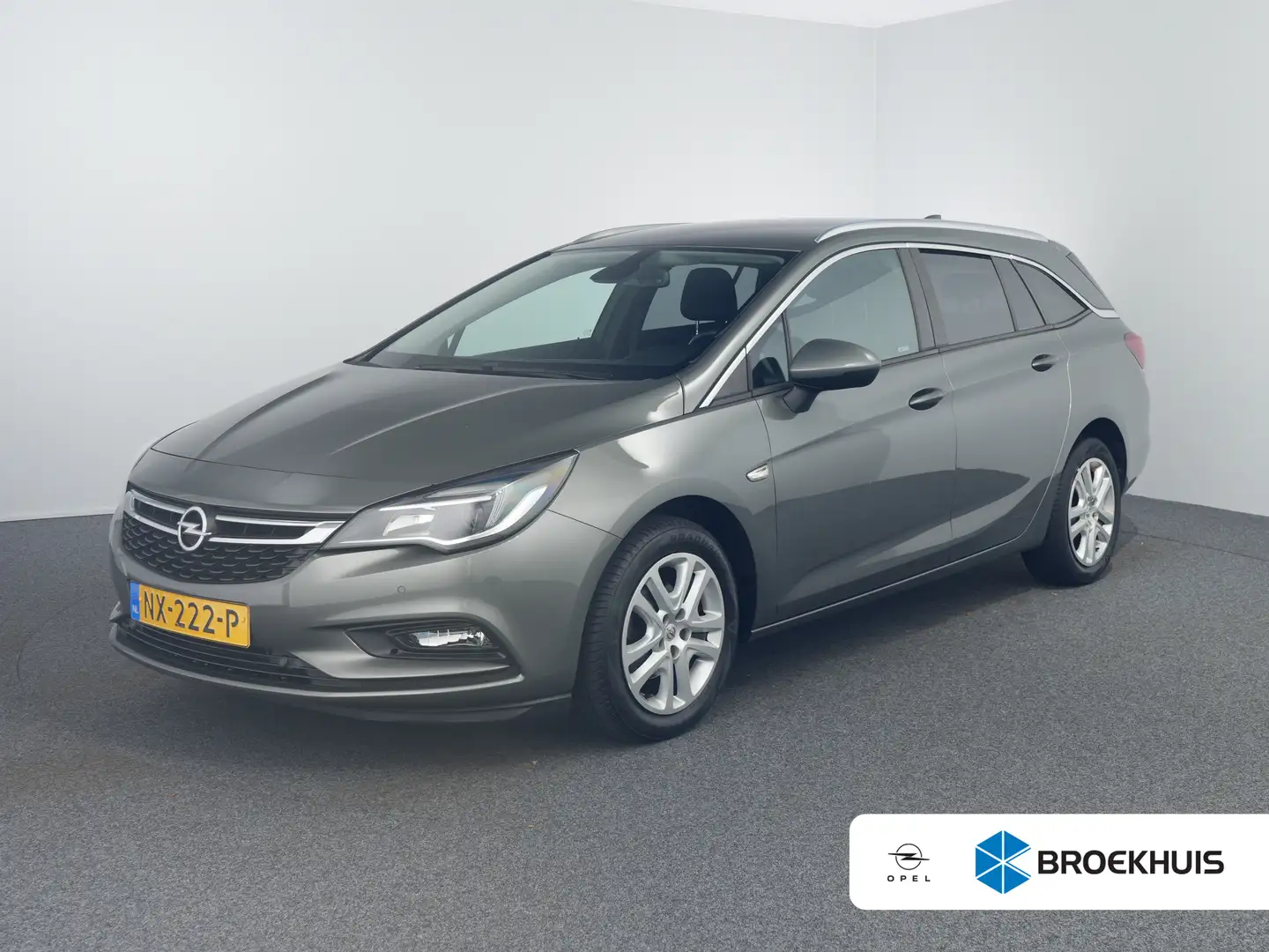 Opel Astra Sports Tourer 1.4 Online Edition Trekhaak 1400kg g Gris - 1