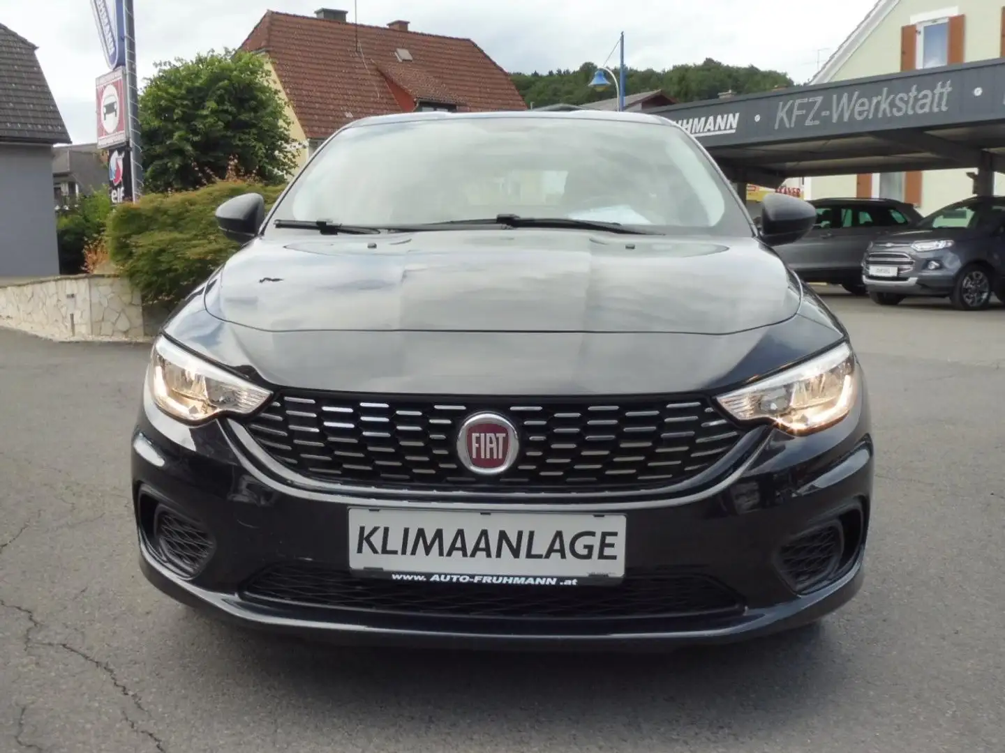 Fiat Tipo Tipo 1,4 95 Pop Pop Schwarz - 2