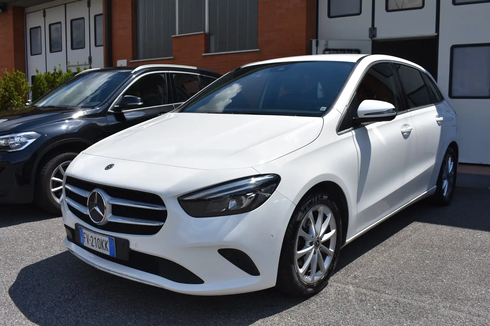 Mercedes-Benz B 180 1.5d Sport Cambio Aut. Bianco - 2