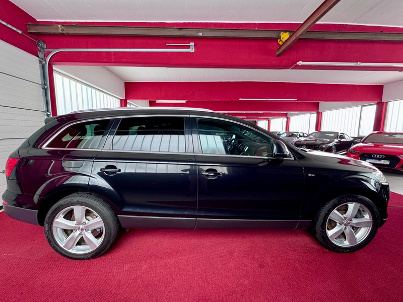 Audi Q7 4.2 V8TDI S line Pano AHK 7 Sitze Luft MMi — photo 6