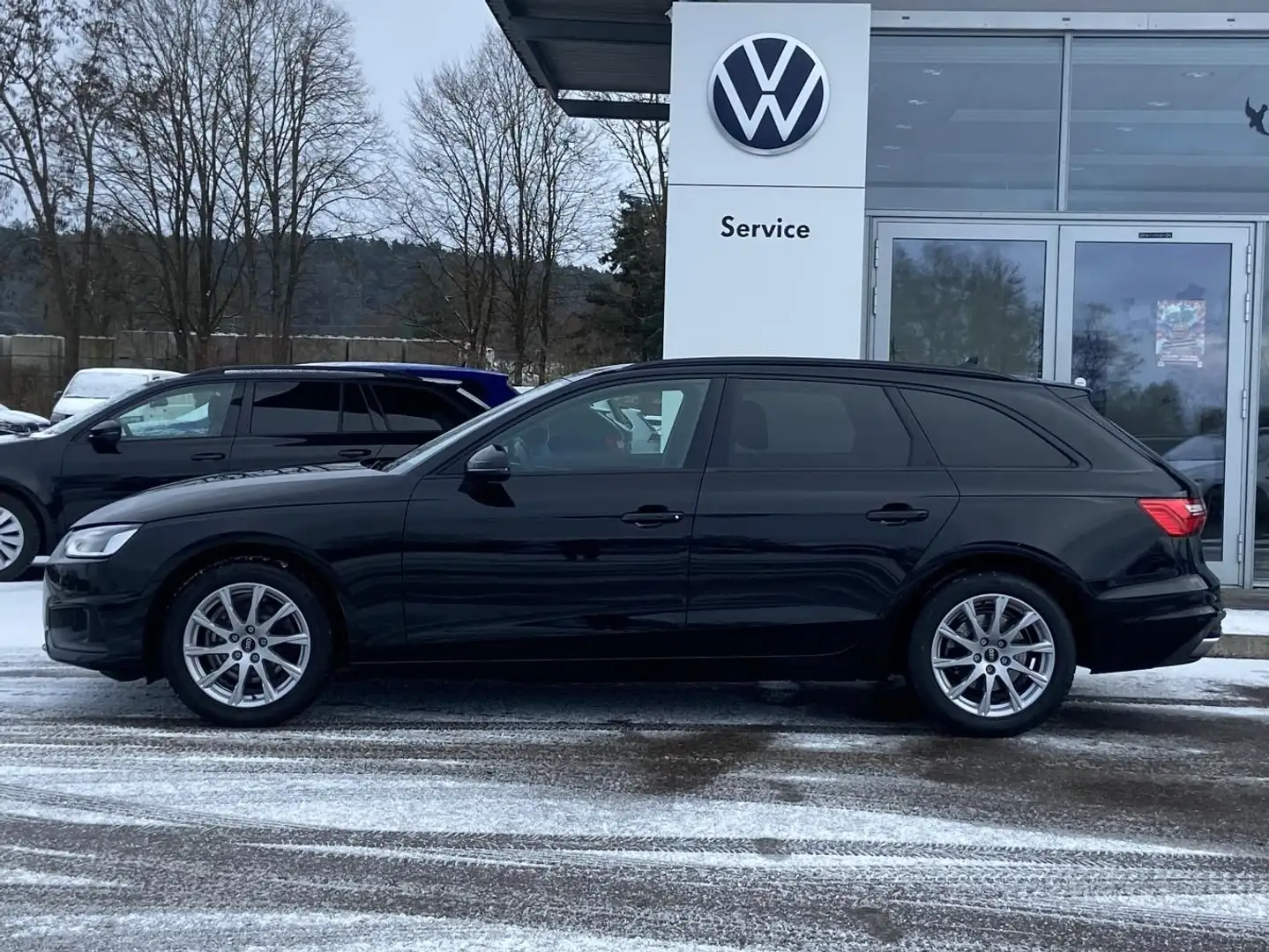 Audi A4 Avant 35 2.0 TFSI S-TRONIC AHK+KEYLESS+EL.HEC Schwarz - 2