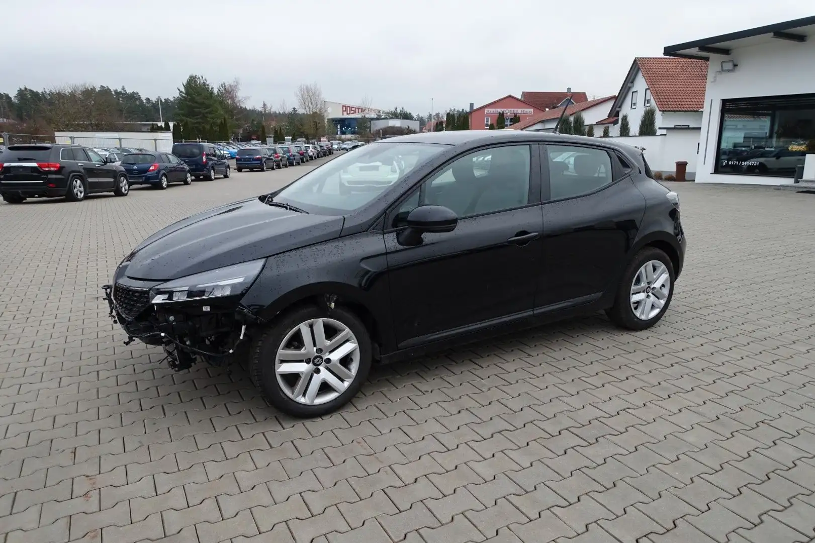 Renault Clio TCe 90 Evolution Zwart - 1