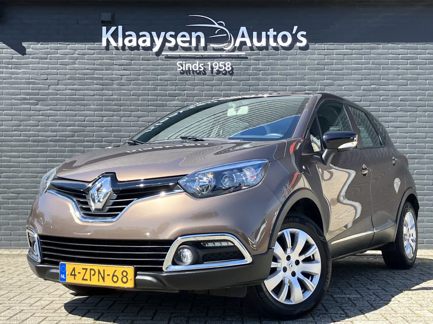 Renault Captur 0.9 TCe Expression | airco | cruise control | trek Brun - 1