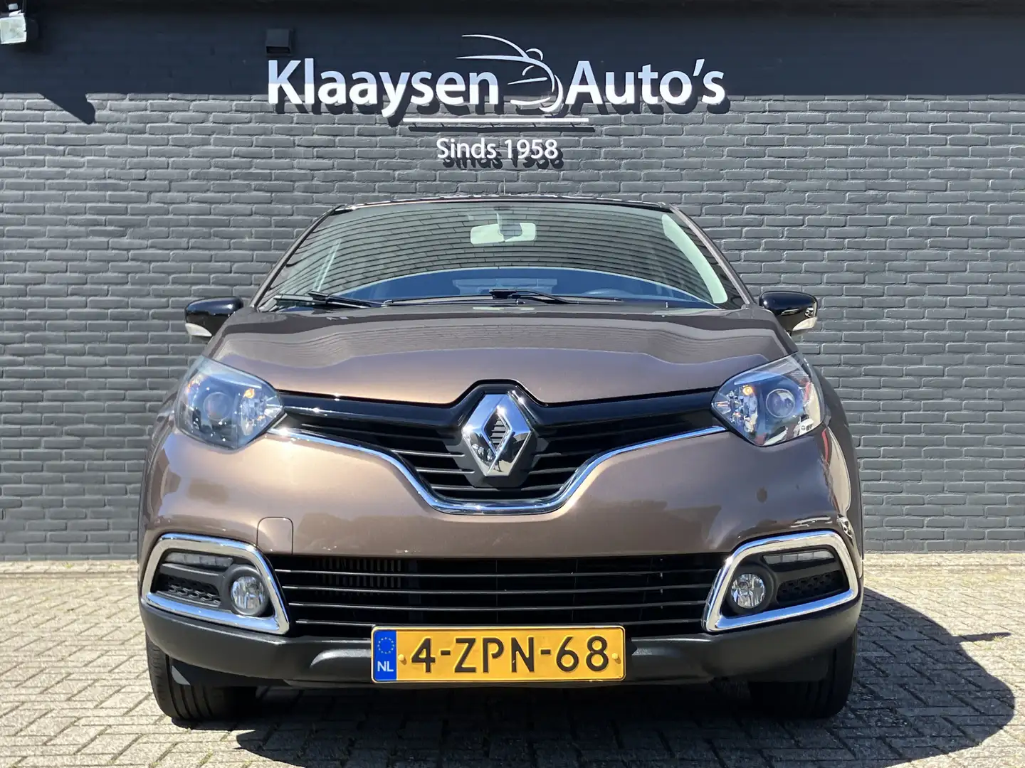 Renault Captur 0.9 TCe Expression | airco | cruise control | trek Brun - 2