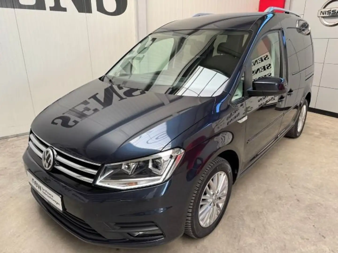 Volkswagen Caddy 2.0 TDI 102PS BMT Comfortline*AHK abnehmba Blau - 2