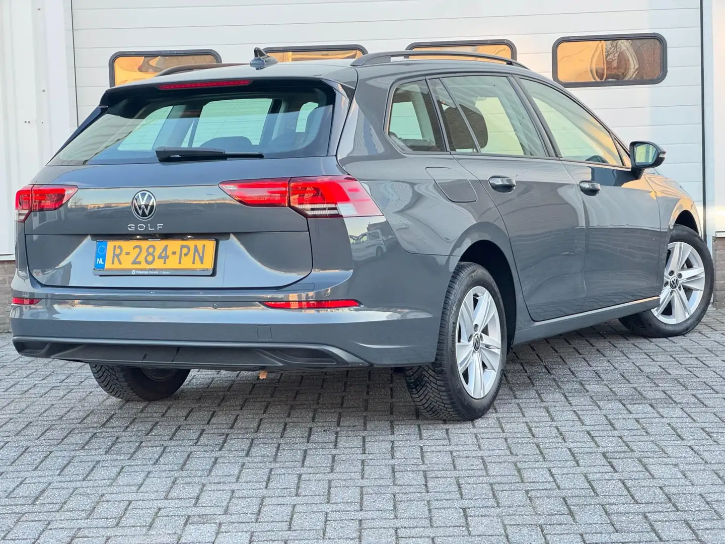 Volkswagen Golf Variant 1.0 TSI Life |ACC |Carplay|Virtualcockpit Gris - 2