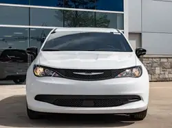 Chrysler Grand Caravan 2027 — фото 13