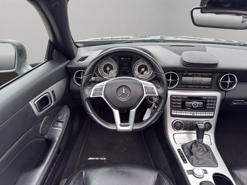 Mercedes-Benz SLK 250 CDI AMG Line NAVI LEDER HK PANO AIRSCARF — photo 14
