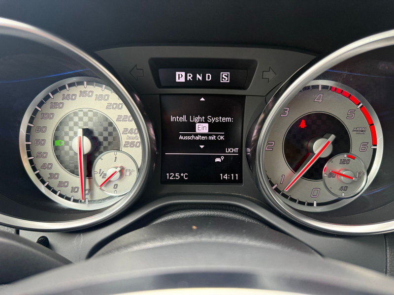 Mercedes-Benz SLK 250 CDI AMG Line NAVI LEDER HK PANO AIRSCARF — photo 15