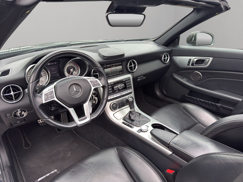 Mercedes-Benz SLK 250 CDI AMG Line NAVI LEDER HK PANO AIRSCARF — photo 10
