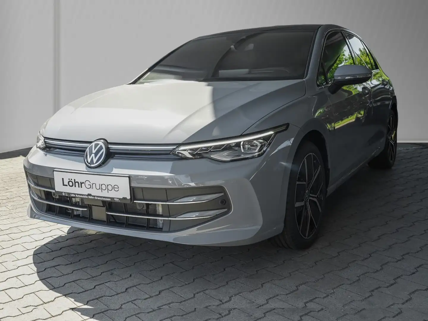 Volkswagen Golf VIII 1,5 eTSI EDITION 50 DSG,AHK,Matrix LED ALU... Gris - 2