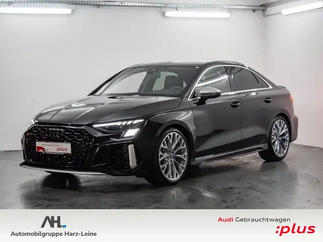 Audi RS3 Limousine 2.5 TFSI quattro HuD Pano ACC AUT