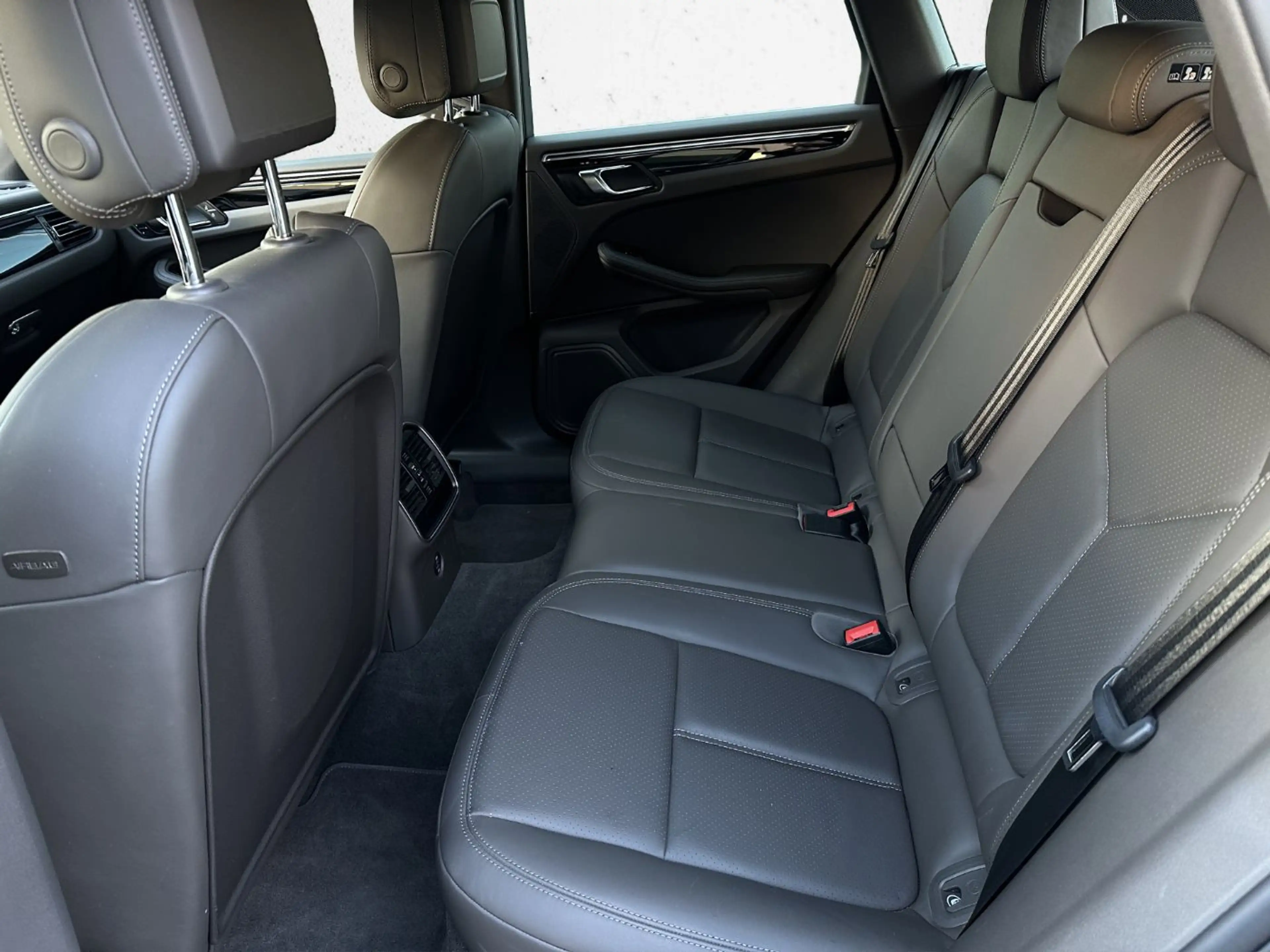 Porsche Macan S SHZ Lenkradheizung DAB — photo 8