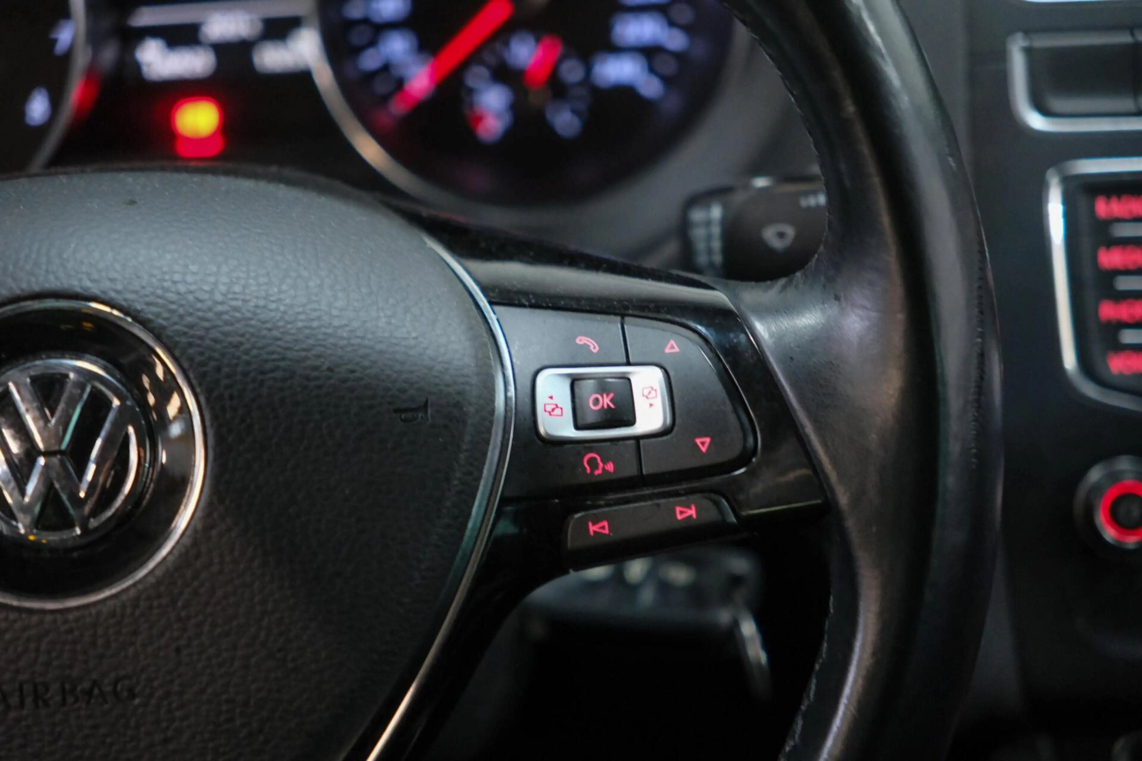 Volkswagen Polo 1.2 TSI | Carplay | Cruise | 100% onderhoud — photo 14