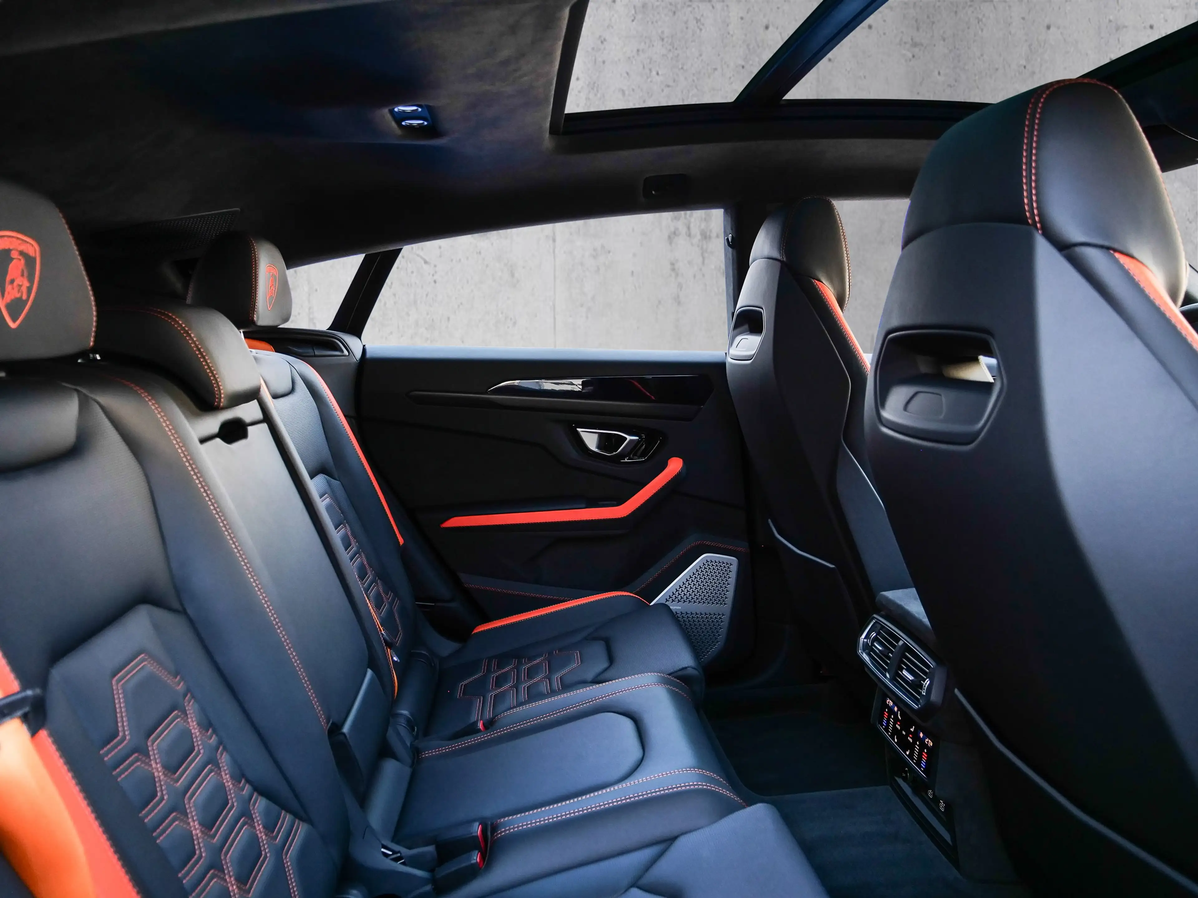 Lamborghini Urus SE Verde Gea Lucido, Exterior AdPersonam — photo 14