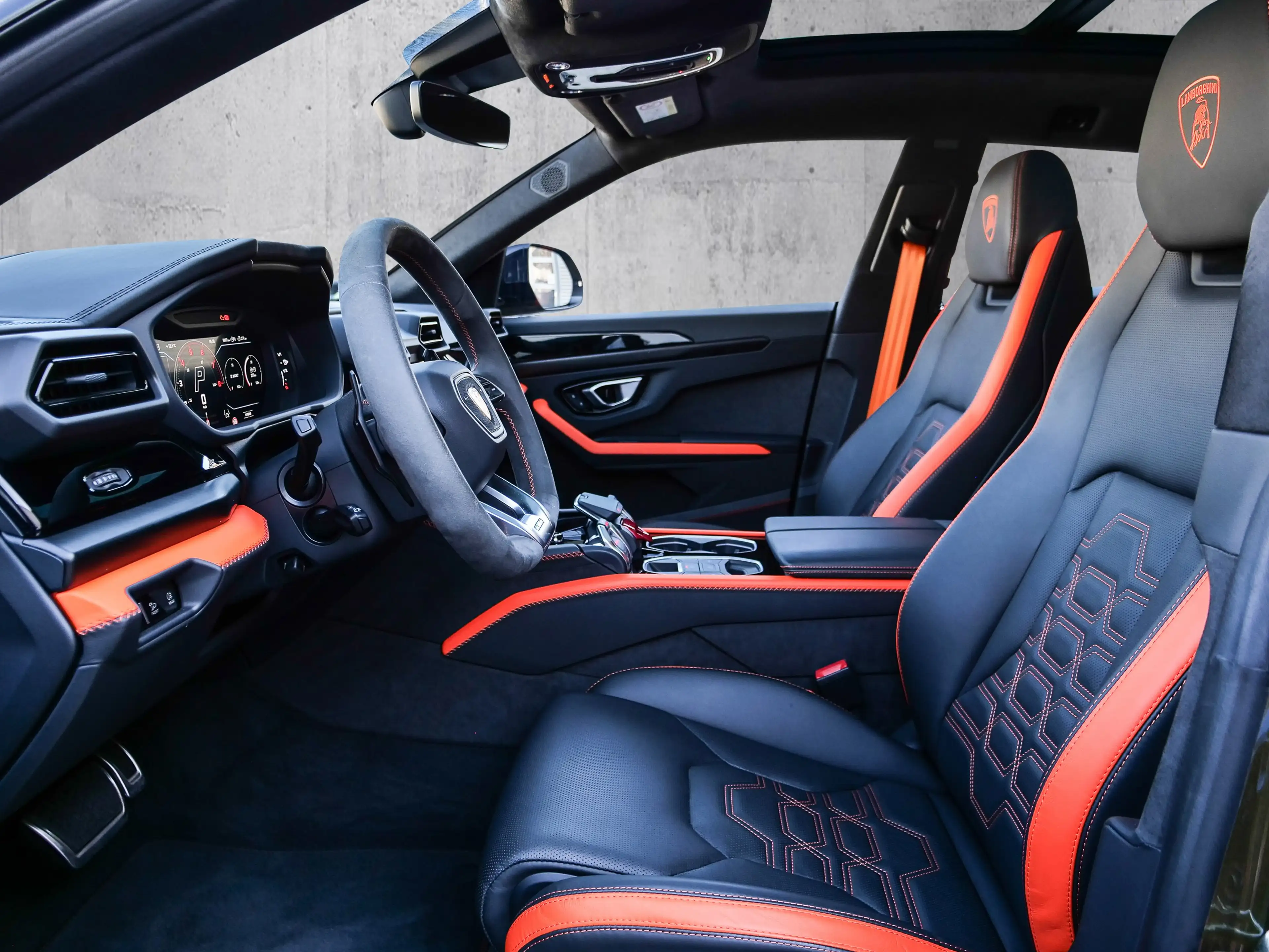 Lamborghini Urus SE Verde Gea Lucido, Exterior AdPersonam — photo 8