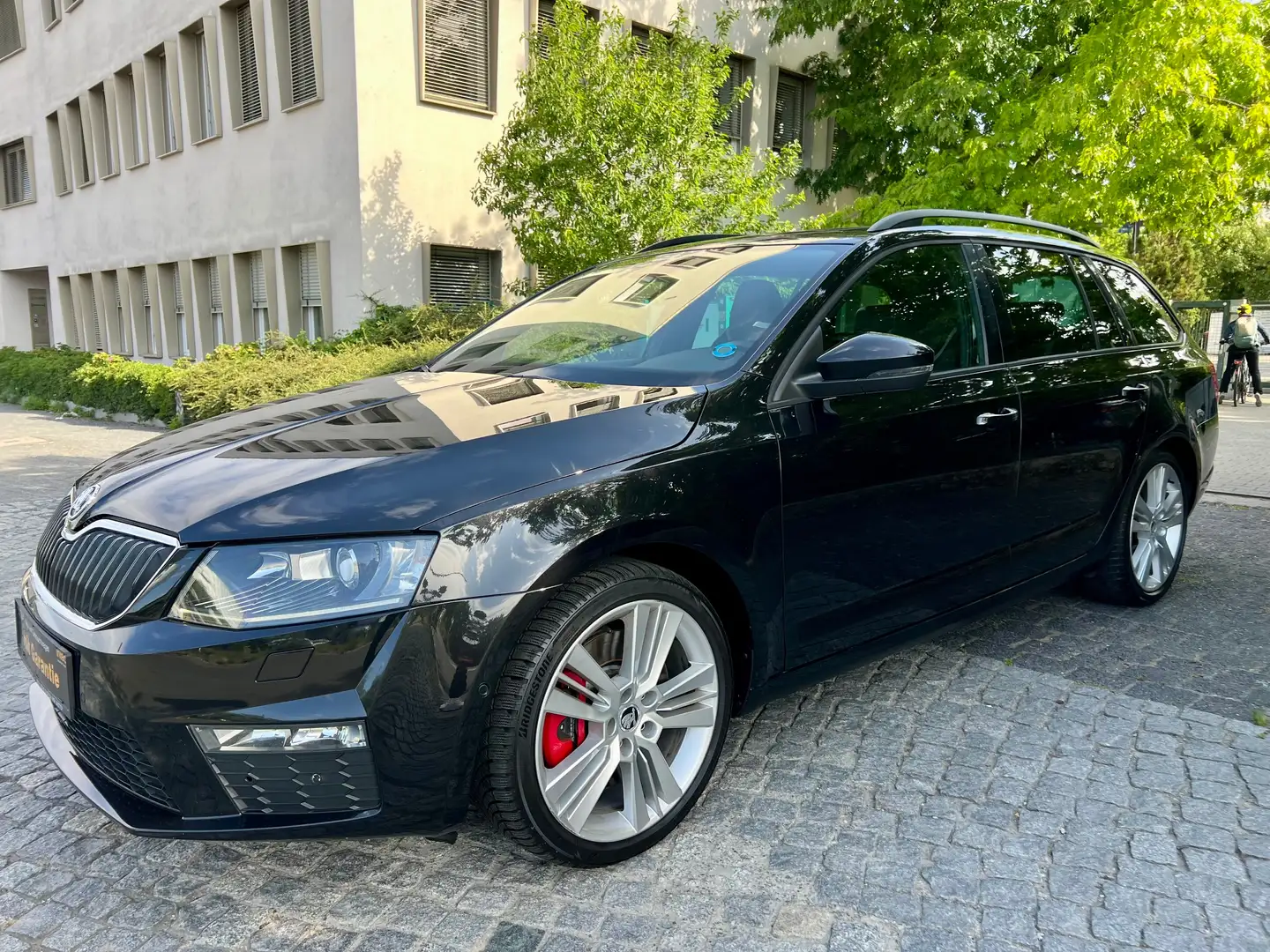 Skoda Octavia RS Schwarz - 2