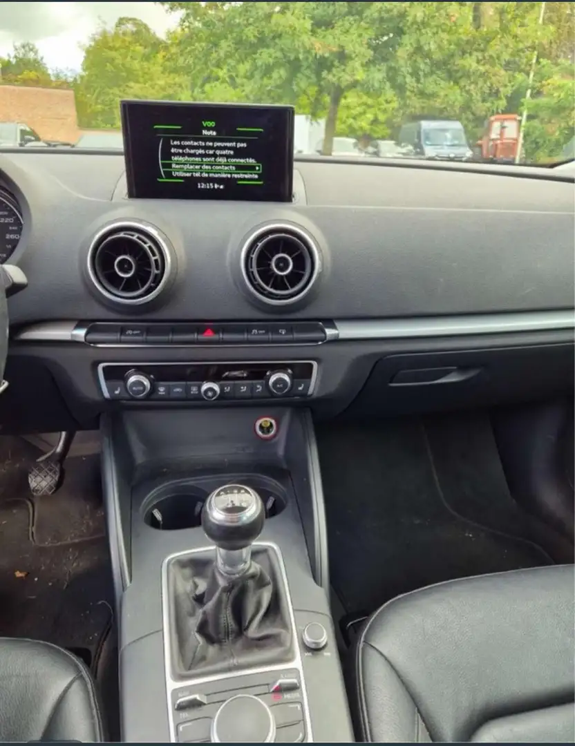 Audi A3 Sportback 1.6TDI ultra Adrenalin - 2