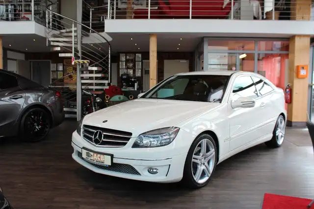 Mercedes-Benz CLC 7G-Tronic Sportpaket Navi BT 18"LM PTS