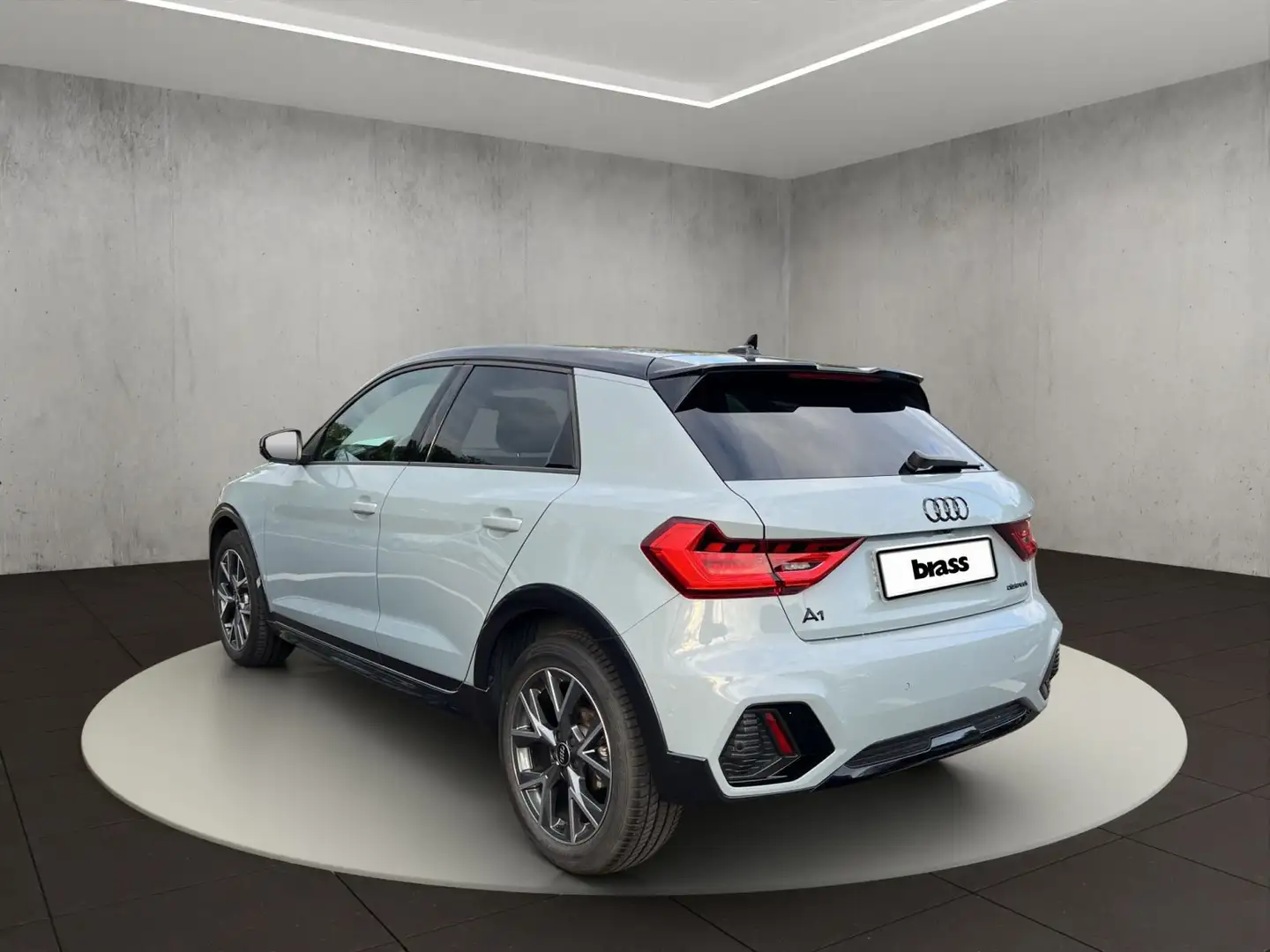 Audi A1 30 TFSI 81(110) kW(PS) S tronic Grijs - 2