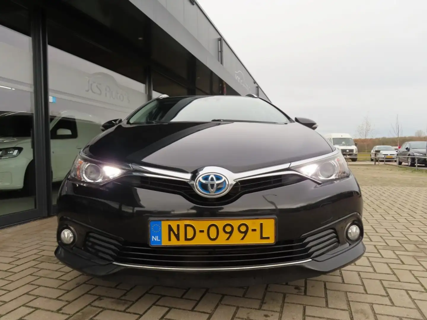 Toyota Auris 1.8 Hybrid Bns Plus Ecc Navi Camera Trekhaak 2016 Negru - 2