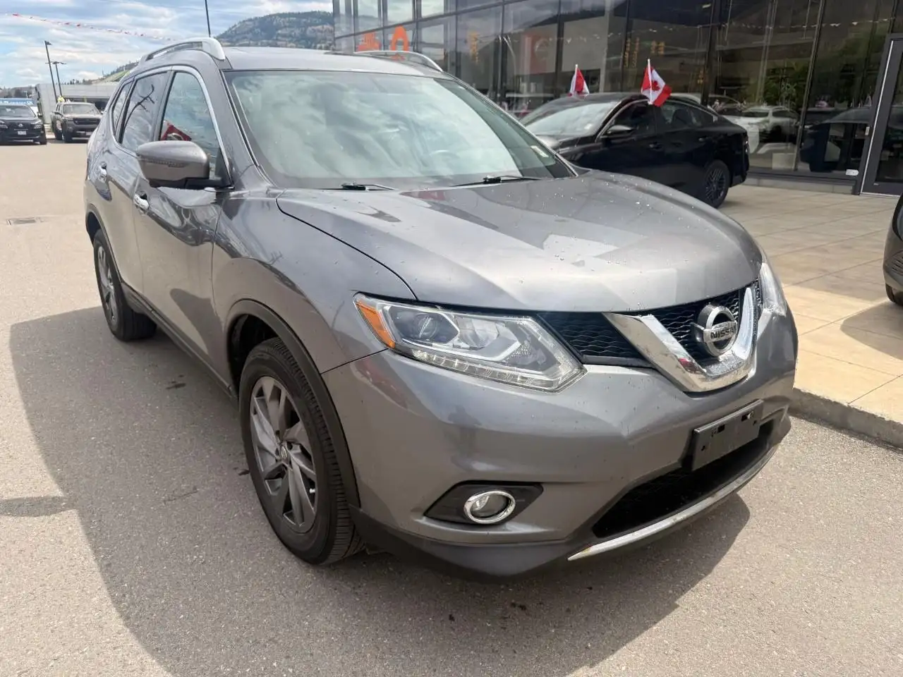 Nissan Rogue снимка Nissan Rogue